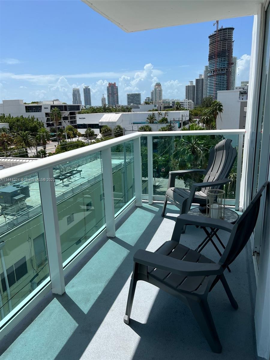 1035 West Ave 608, Miami Beach, Florida 33139, 1 Bedroom Bedrooms, ,1 BathroomBathrooms,Residential,For Sale,1035 West Ave 608,A11444024