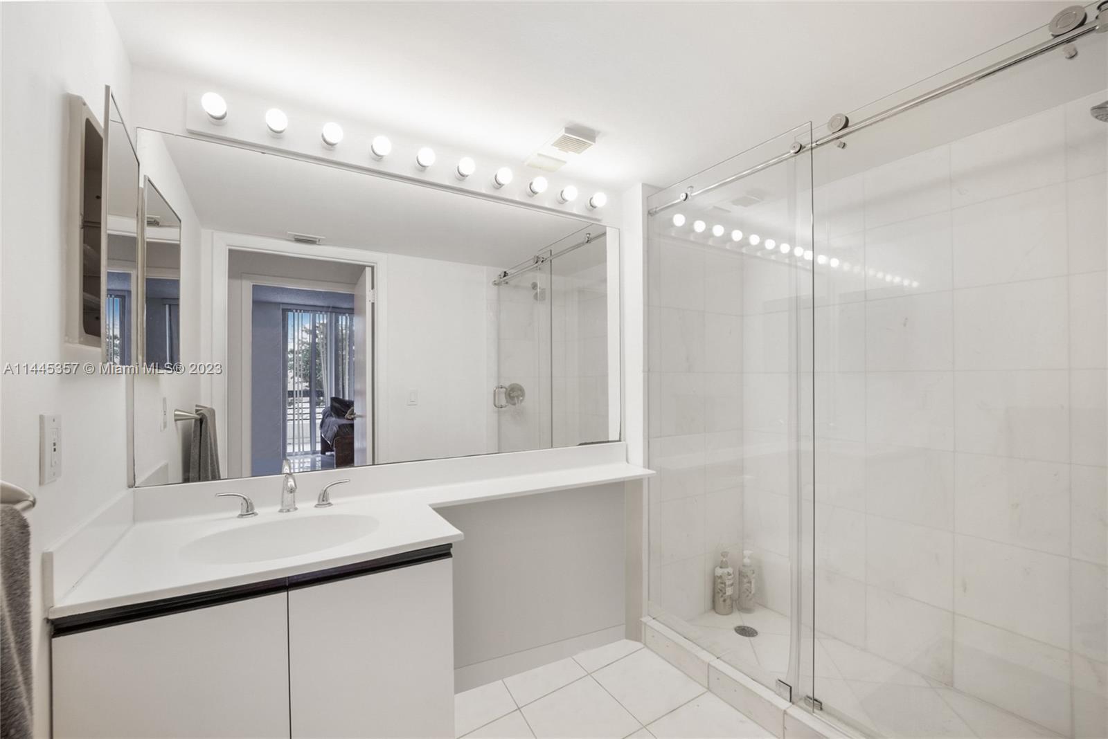 3400 192nd St, Aventura, FL, 33180 United States, 2 Bedrooms Bedrooms, ,2 BathroomsBathrooms,Residential,For Sale,192nd St,A11445357