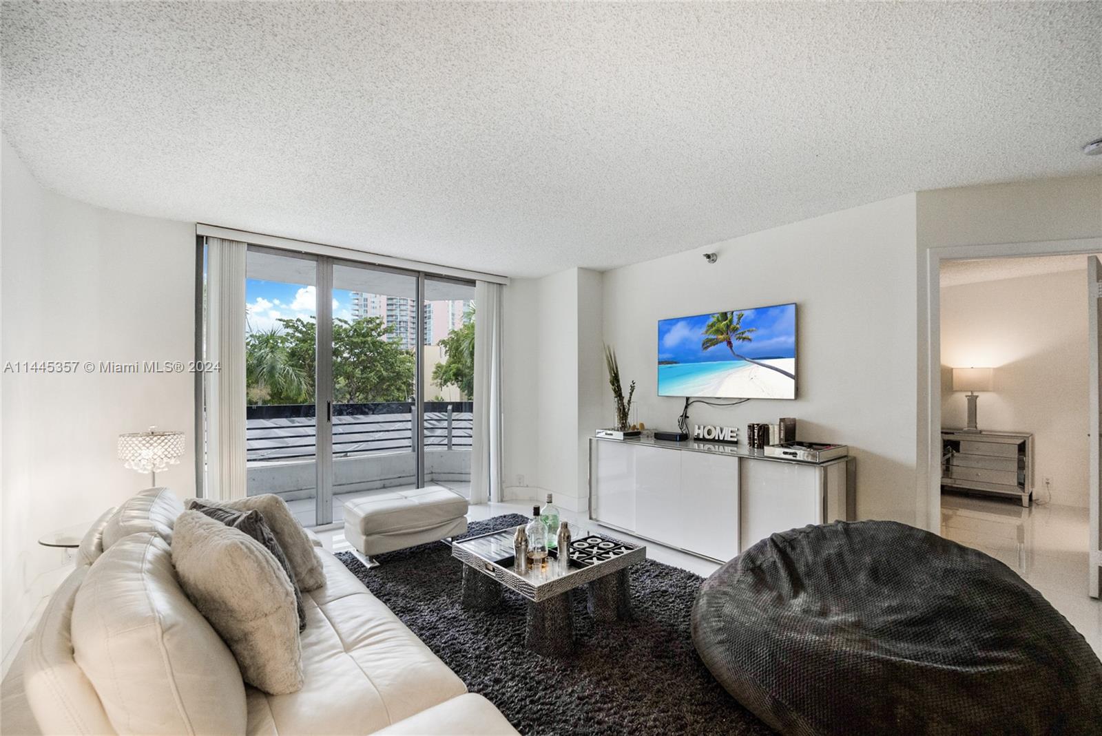 3400 192nd St, Aventura, FL, 33180 United States, 2 Bedrooms Bedrooms, ,2 BathroomsBathrooms,Residential,For Sale,192nd St,A11445357
