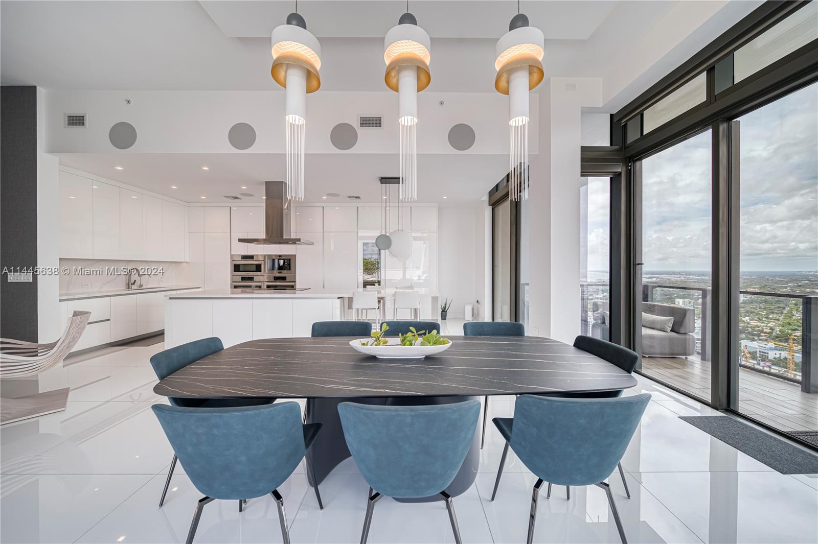 88 7th St, Miami, FL, 33130 United States, 4 Bedrooms Bedrooms, ,4 BathroomsBathrooms,Residential,For Sale,7th St,A11445638