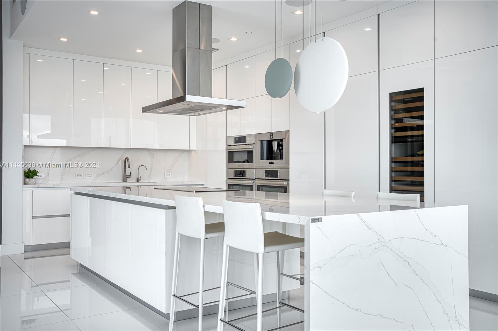 88 7th St, Miami, FL, 33130 United States, 4 Bedrooms Bedrooms, ,4 BathroomsBathrooms,Residential,For Sale,7th St,A11445638