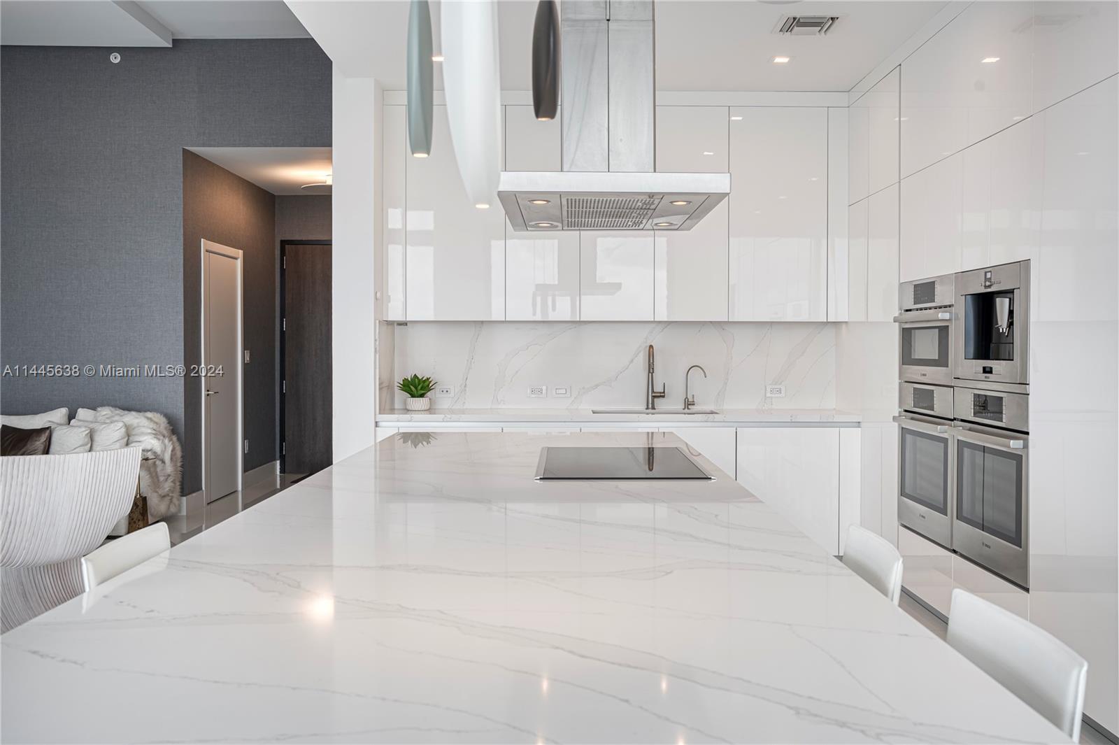 88 7th St, Miami, FL, 33130 United States, 4 Bedrooms Bedrooms, ,4 BathroomsBathrooms,Residential,For Sale,7th St,A11445638