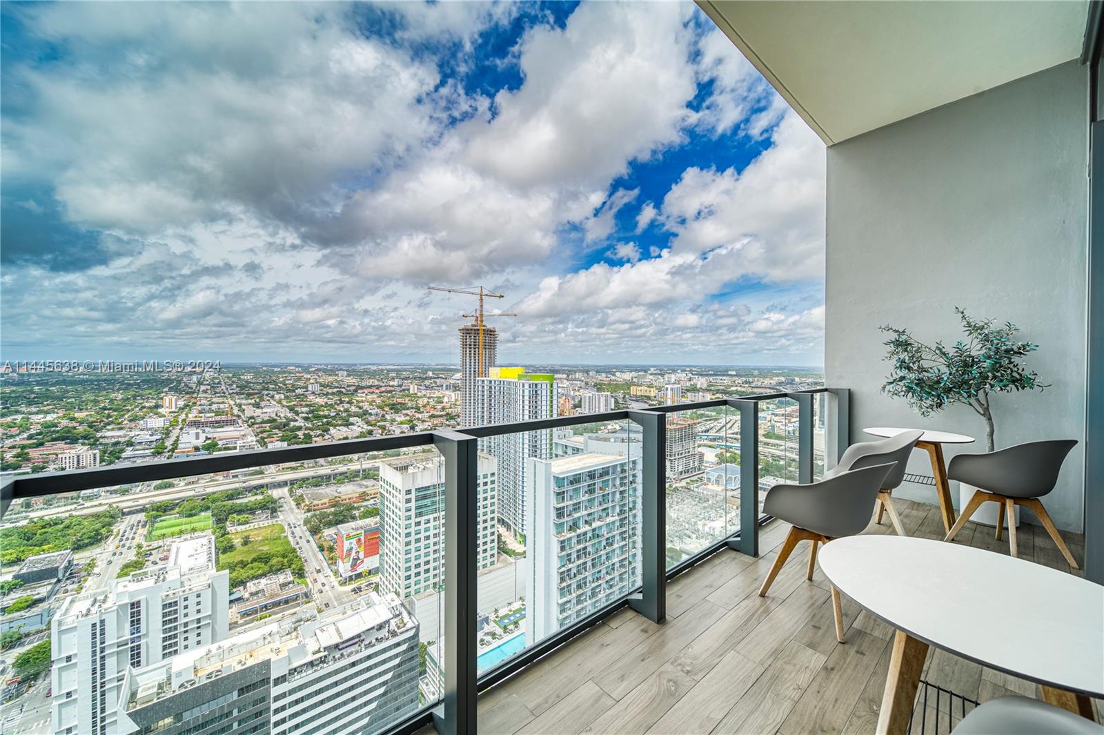 88 7th St, Miami, FL, 33130 United States, 4 Bedrooms Bedrooms, ,4 BathroomsBathrooms,Residential,For Sale,7th St,A11445638