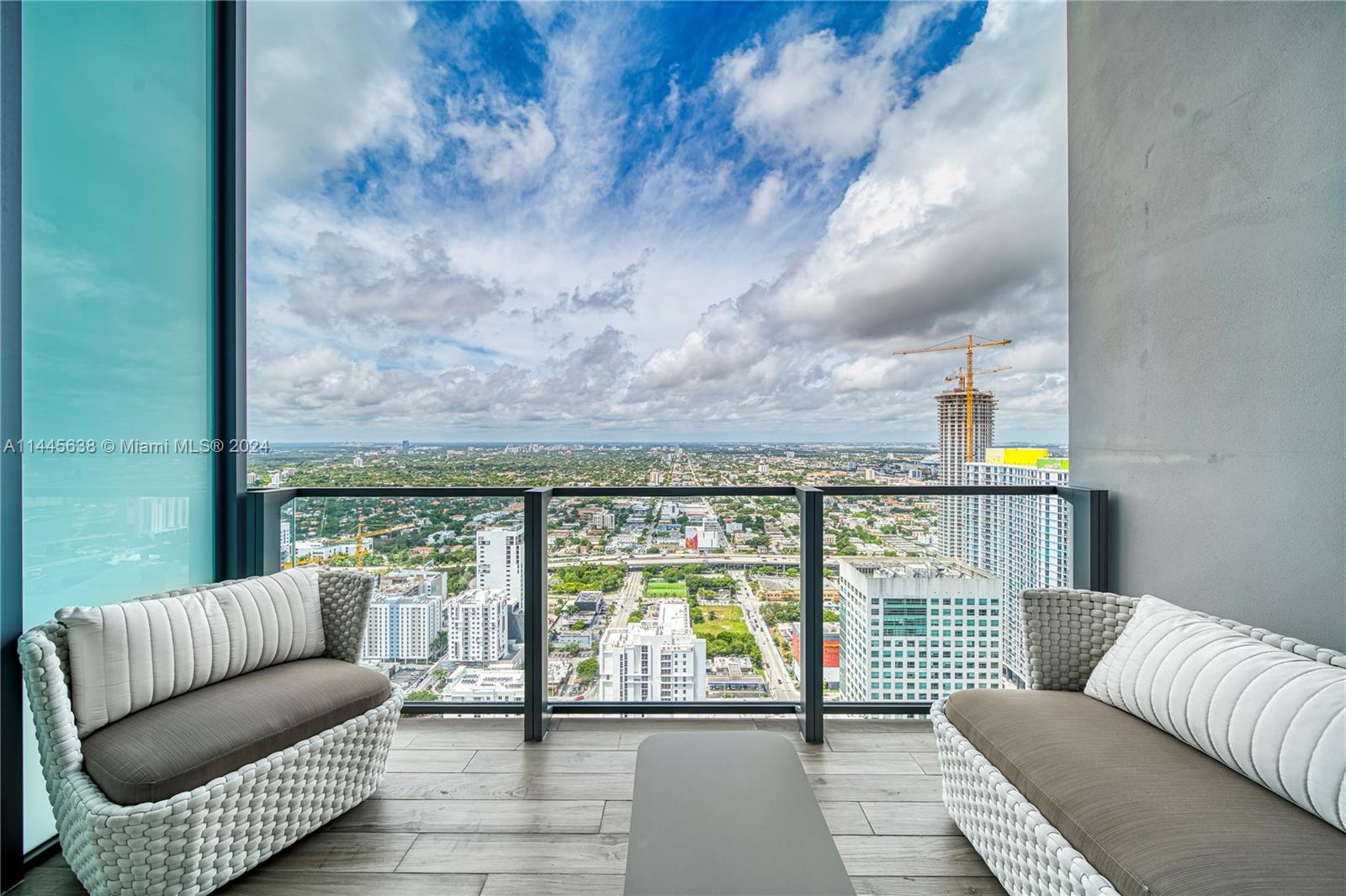 88 7th St, Miami, FL, 33130 United States, 4 Bedrooms Bedrooms, ,4 BathroomsBathrooms,Residential,For Sale,7th St,A11445638