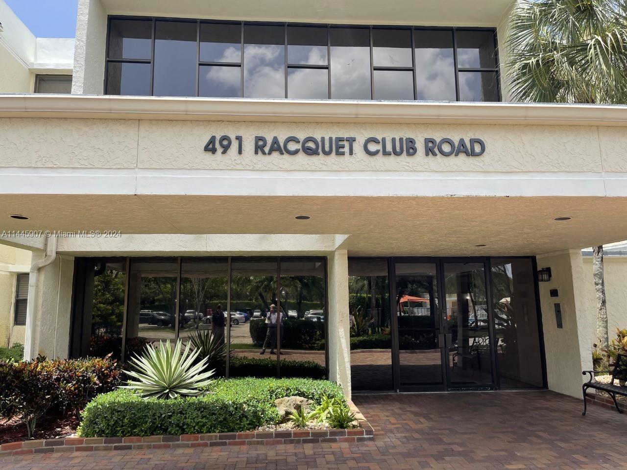 491  Racquet Club Rd #303 For Sale A11445907, FL