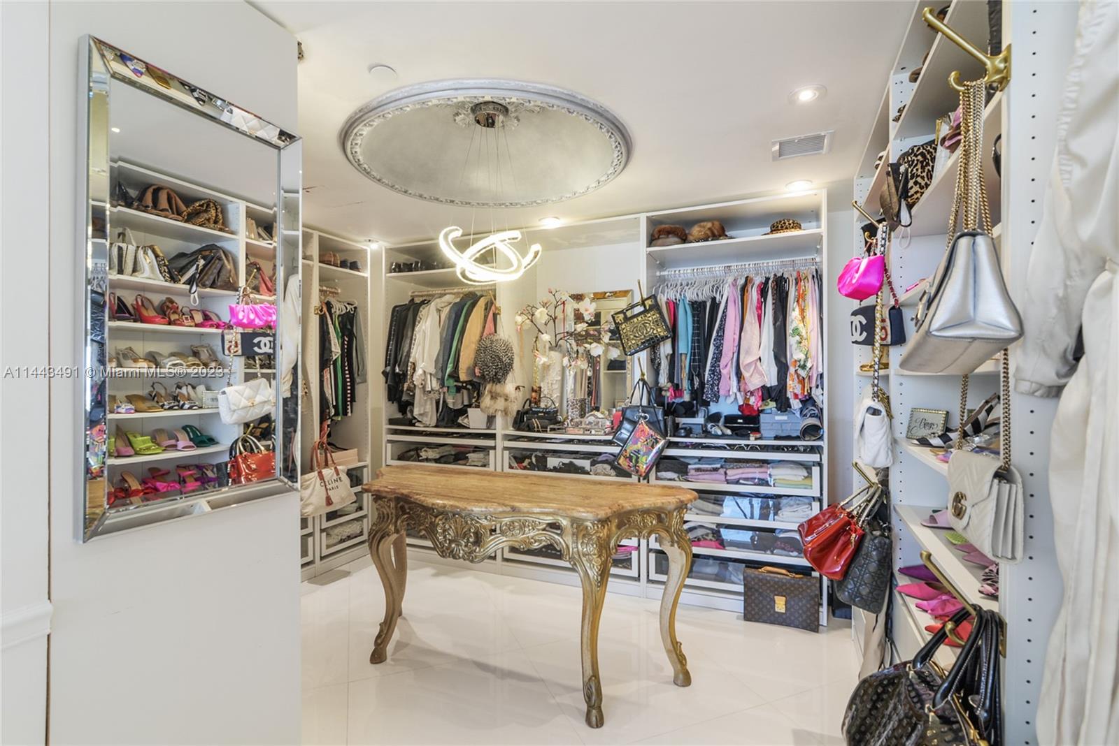 Closet