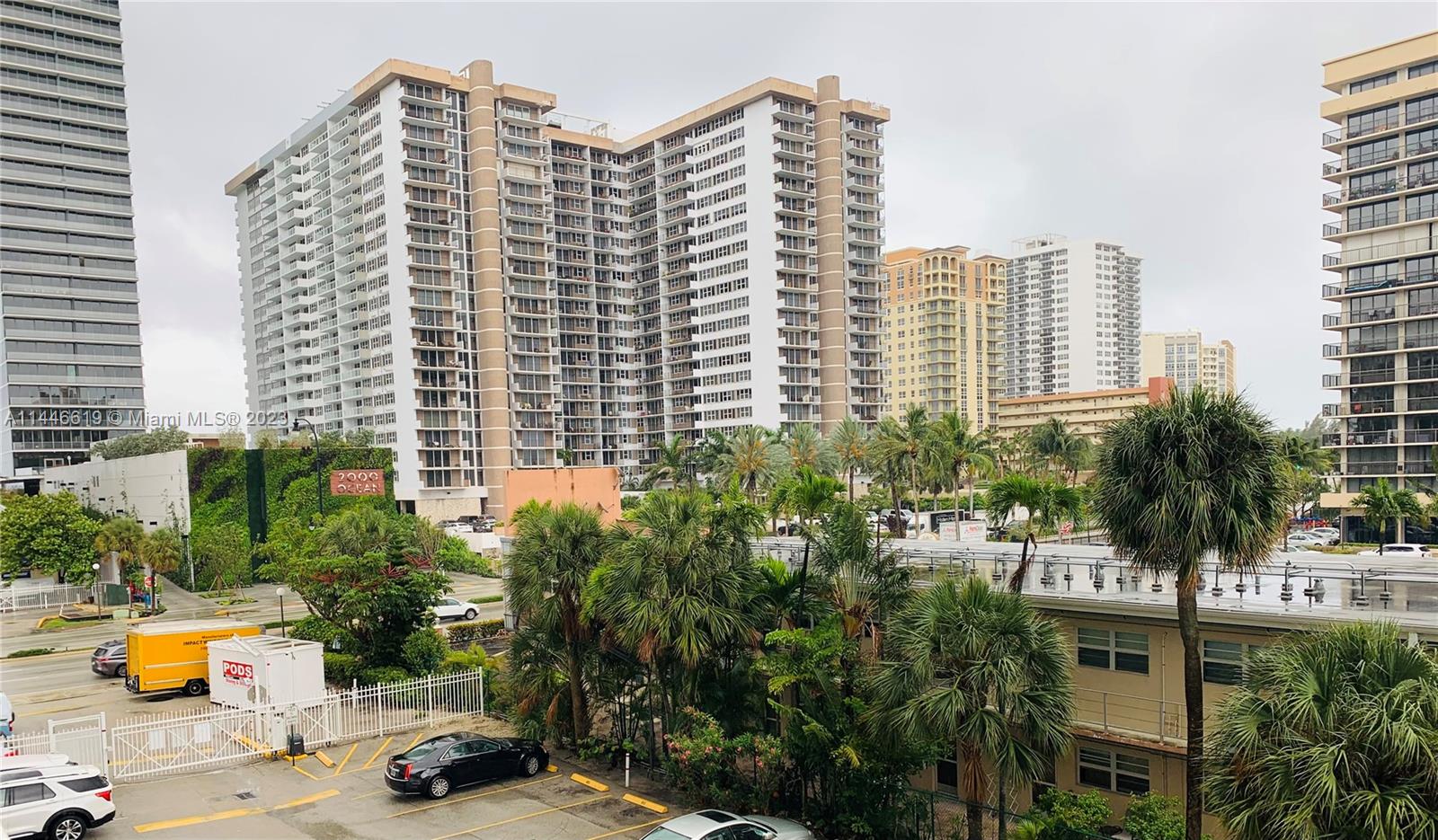 1985 Ocean Dr, Hallandale Beach, FL, 33009 United States, 2 Bedrooms Bedrooms, ,2 BathroomsBathrooms,Residential,For Sale,Ocean Dr,A11446619