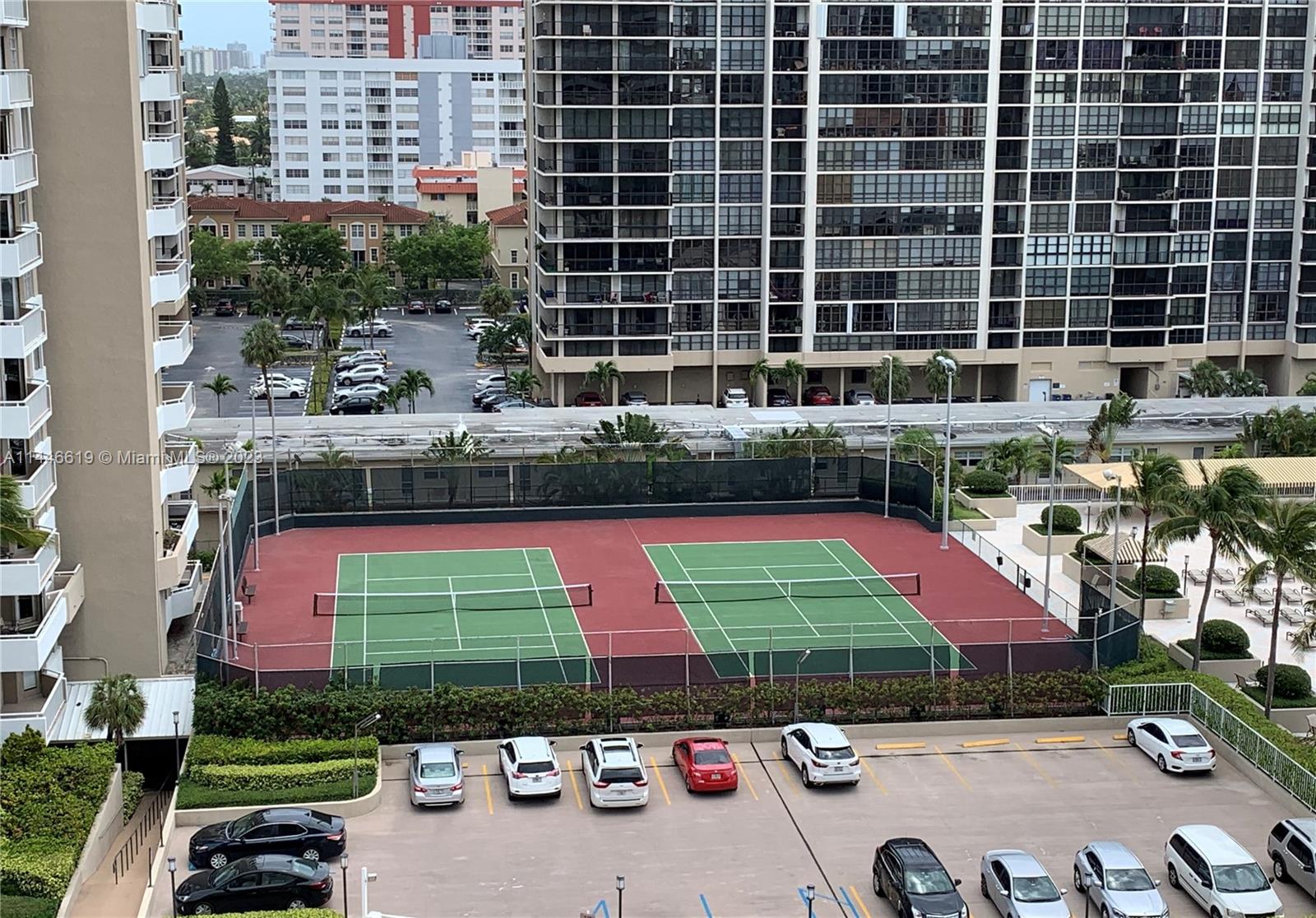 1985 S Ocean Dr 2G, Hallandale Beach, Florida 33009, 2 Bedrooms Bedrooms, ,2 BathroomsBathrooms,Residential,For Sale,1985 S Ocean Dr 2G,A11446619