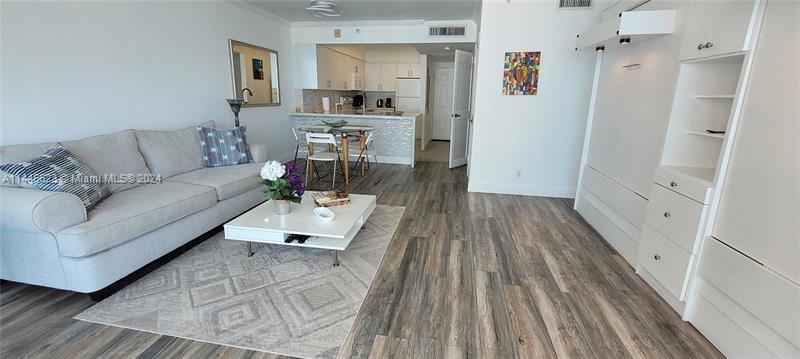 2501 S OCEAN DRIVE 1537, Hollywood, Florida 330019, ,1 BathroomBathrooms,Residentiallease,For Rent,2501 S OCEAN DRIVE 1537,A11446623