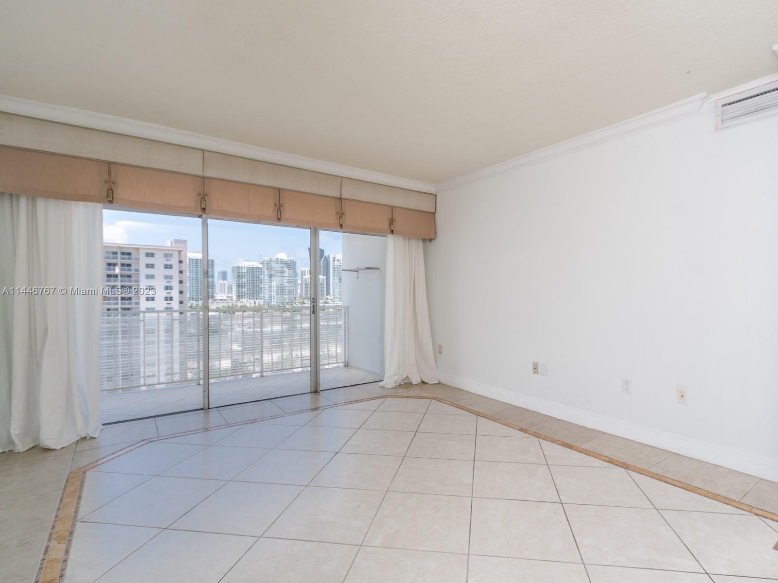 500 Bayview Dr, Sunny Isles Beach, FL, 33160 United States, 1 Bedroom Bedrooms, ,1 BathroomBathrooms,Residential,For Sale,Bayview Dr,A11446767