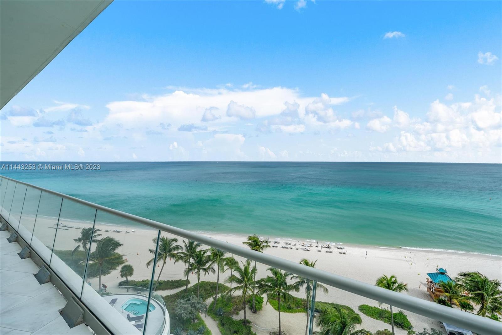 Apartamento para Alugar em Sunny Isles Beach, FL