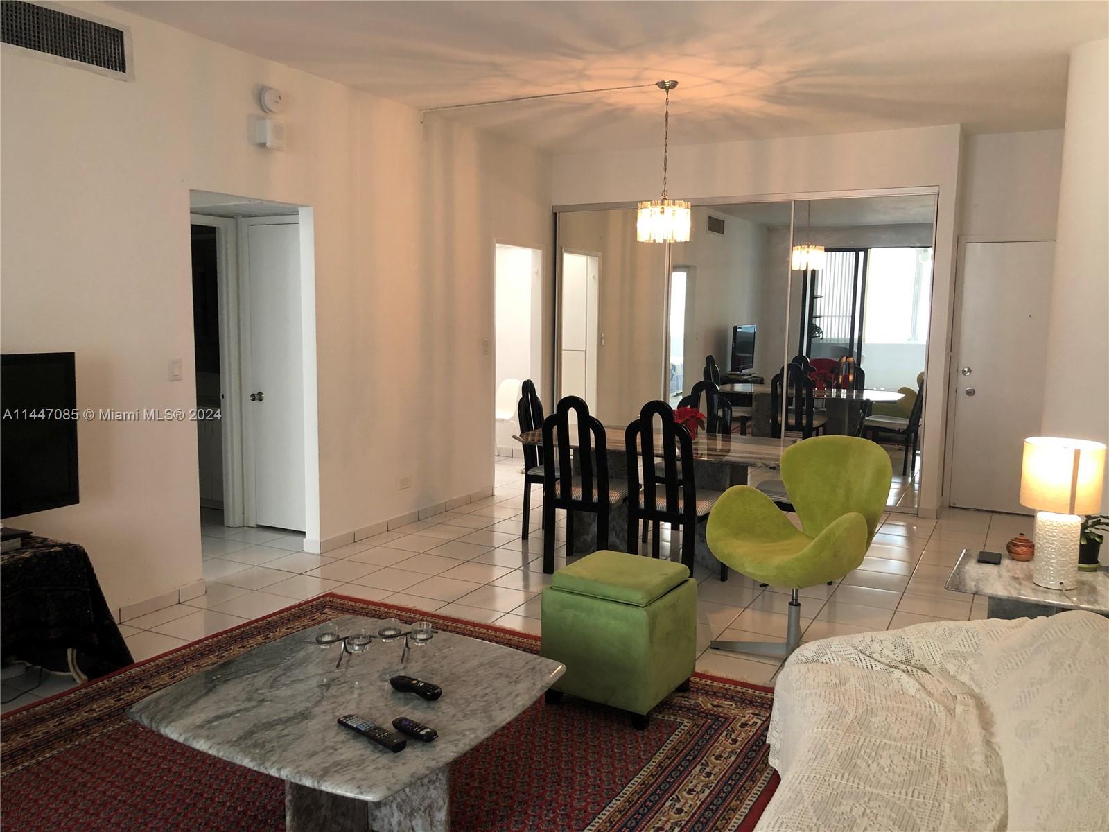 5005 Collins Ave, Miami Beach, FL, 33140 United States, 1 Bedroom Bedrooms, ,1 BathroomBathrooms,Residential,For Sale,Collins Ave,A11447085