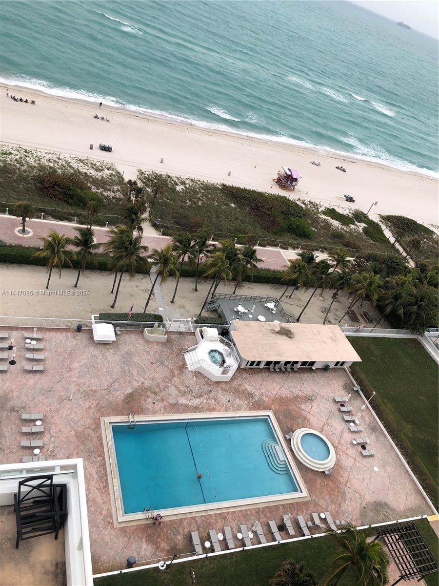 5005 Collins Ave, Miami Beach, FL, 33140 United States, 1 Bedroom Bedrooms, ,1 BathroomBathrooms,Residential,For Sale,Collins Ave,A11447085