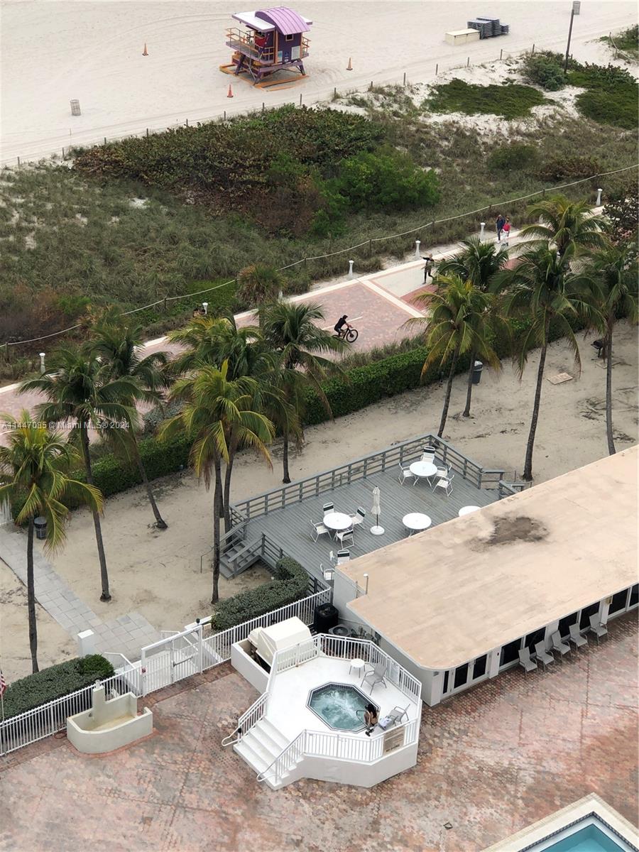 5005 Collins Ave, Miami Beach, FL, 33140 United States, 1 Bedroom Bedrooms, ,1 BathroomBathrooms,Residential,For Sale,Collins Ave,A11447085