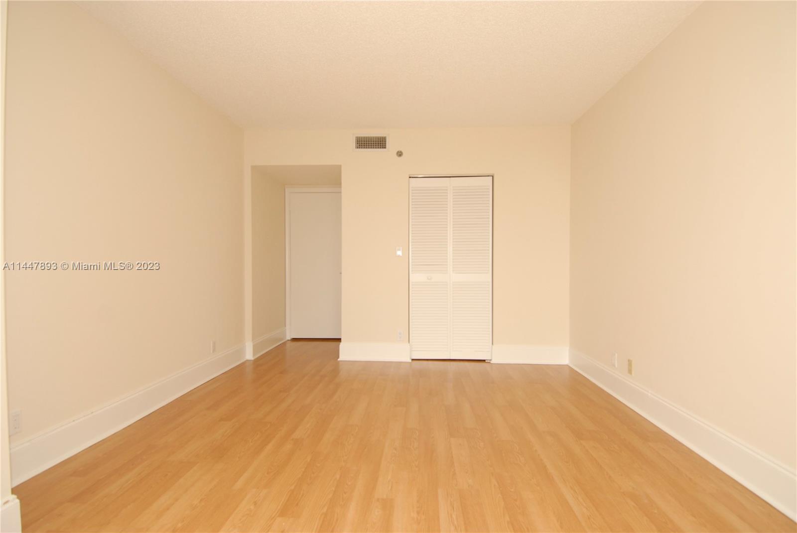 3600 YACHT CLUB DR 704, Aventura, Florida 33180, 2 Bedrooms Bedrooms, ,2 BathroomsBathrooms,Residentiallease,For Rent,3600 YACHT CLUB DR 704,A11447893