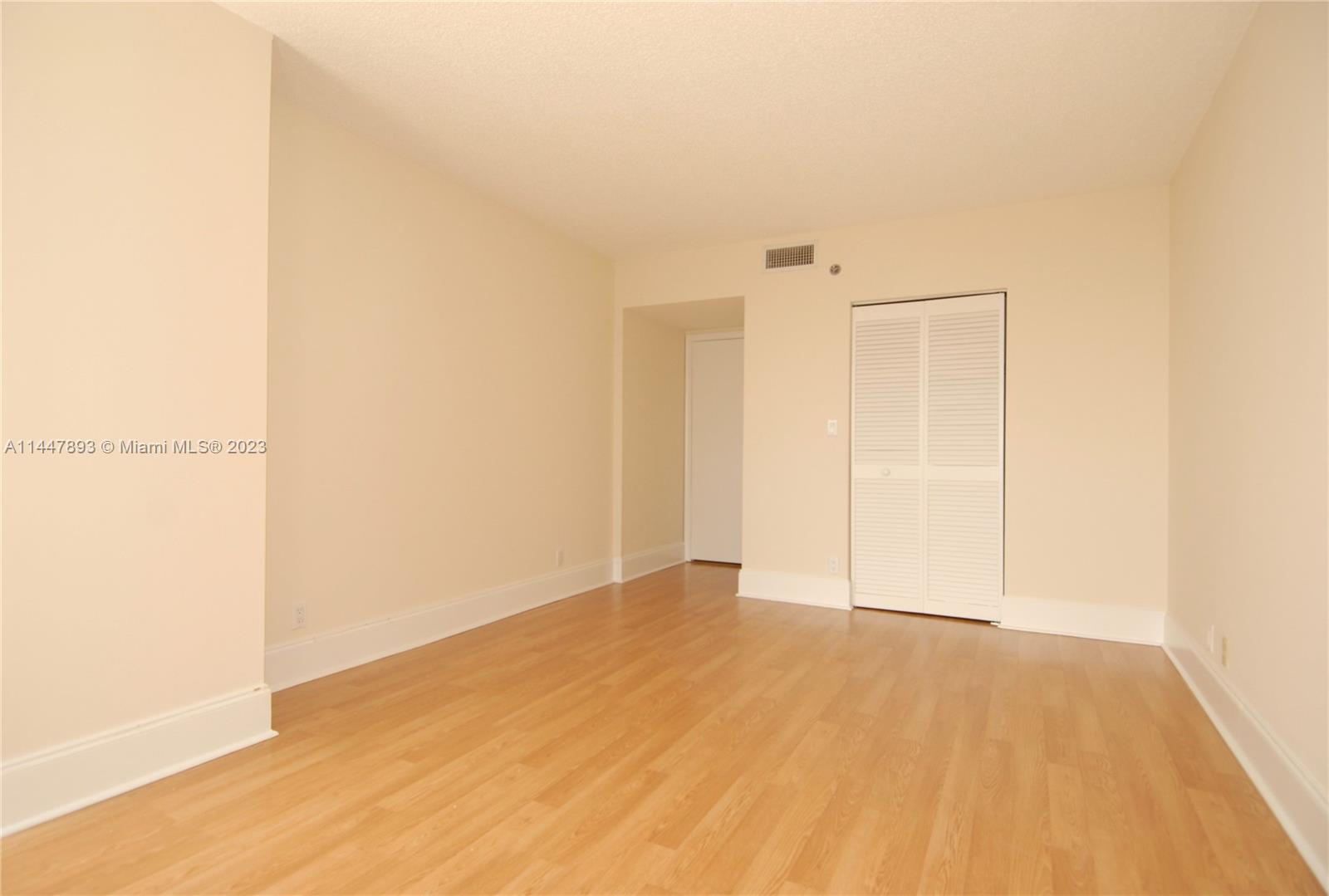 3600 YACHT CLUB DR 704, Aventura, Florida 33180, 2 Bedrooms Bedrooms, ,2 BathroomsBathrooms,Residentiallease,For Rent,3600 YACHT CLUB DR 704,A11447893