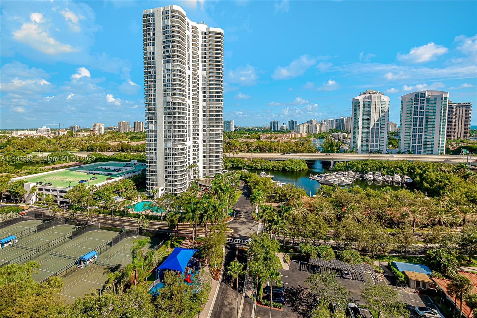 3600 Mystic Pointe Dr 1710, Aventura, Florida 33180, 2 Bedrooms Bedrooms, ,2 BathroomsBathrooms,Residential,For Sale,3600 Mystic Pointe Dr 1710,A11447998