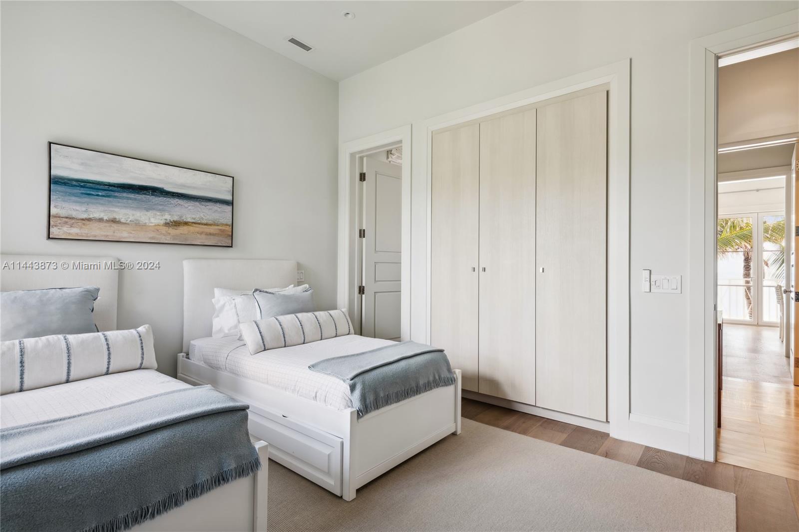 Villa 4 Beach House Villas, FL, BS, 3 Bedrooms Bedrooms, ,3 BathroomsBathrooms,Residential,For Sale,Beach House Villas,A11443873