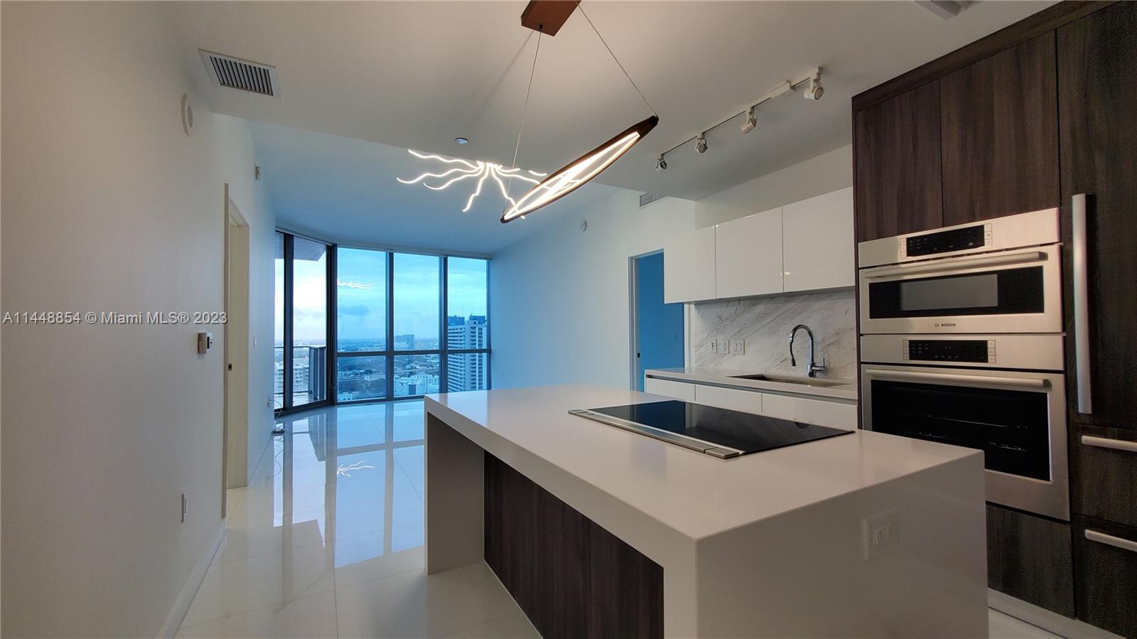 851 NE 1st Ave 2208, Miami, Florida 33132, 2 Bedrooms Bedrooms, ,3 BathroomsBathrooms,Residentiallease,For Rent,851 NE 1st Ave 2208,A11448854