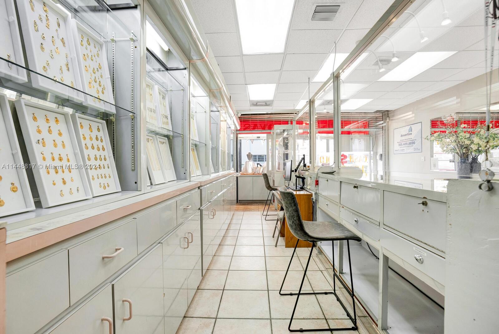 5169 SW 8th St, Miami, Florida 33134, ,Businessopportunity,For Sale,5169 SW 8th St,A11448817