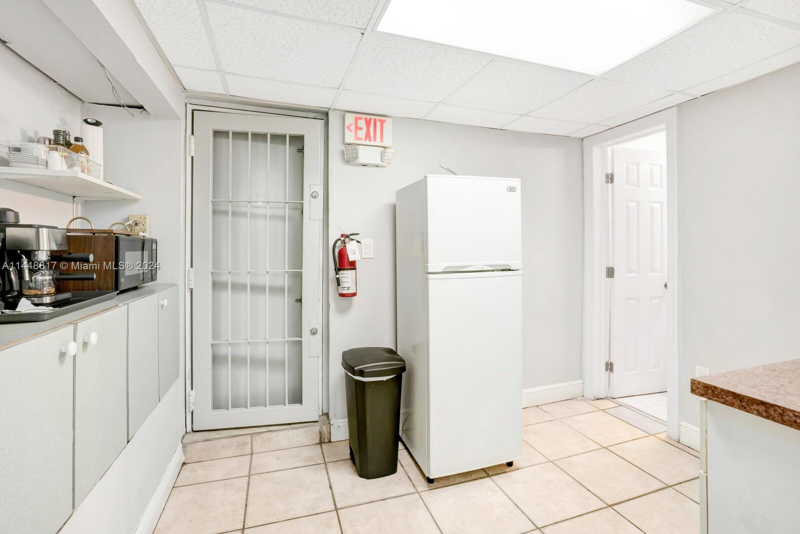 5169 SW 8th St, Miami, Florida 33134, ,Businessopportunity,For Sale,5169 SW 8th St,A11448817