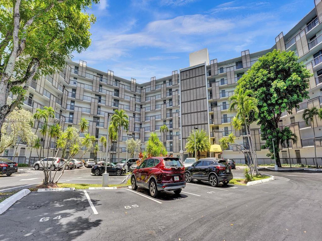 20500 Country Club Dr, Aventura, FL, 33180 United States, 2 Bedrooms Bedrooms, ,2 BathroomsBathrooms,Residential,For Sale,Country Club Dr,A11448442