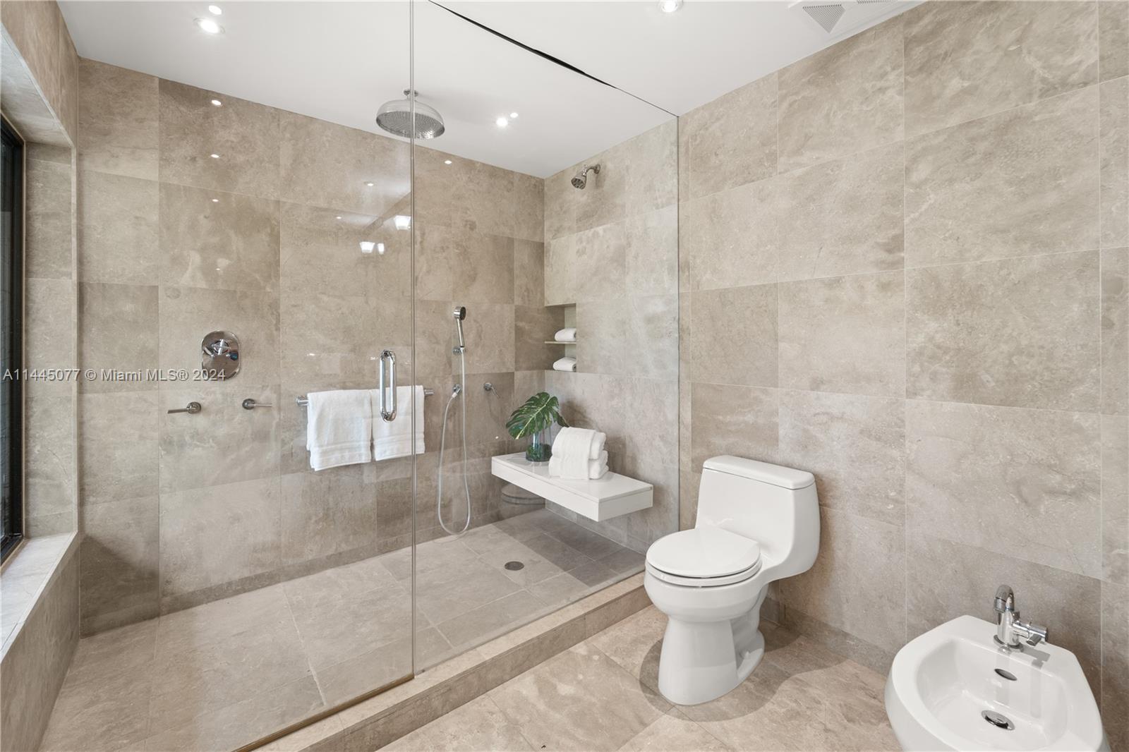 2716 Granada Blvd, Coral Gables, FL, 33134 United States, 6 Bedrooms Bedrooms, ,5 BathroomsBathrooms,Residential,For Sale,Granada Blvd,A11445077