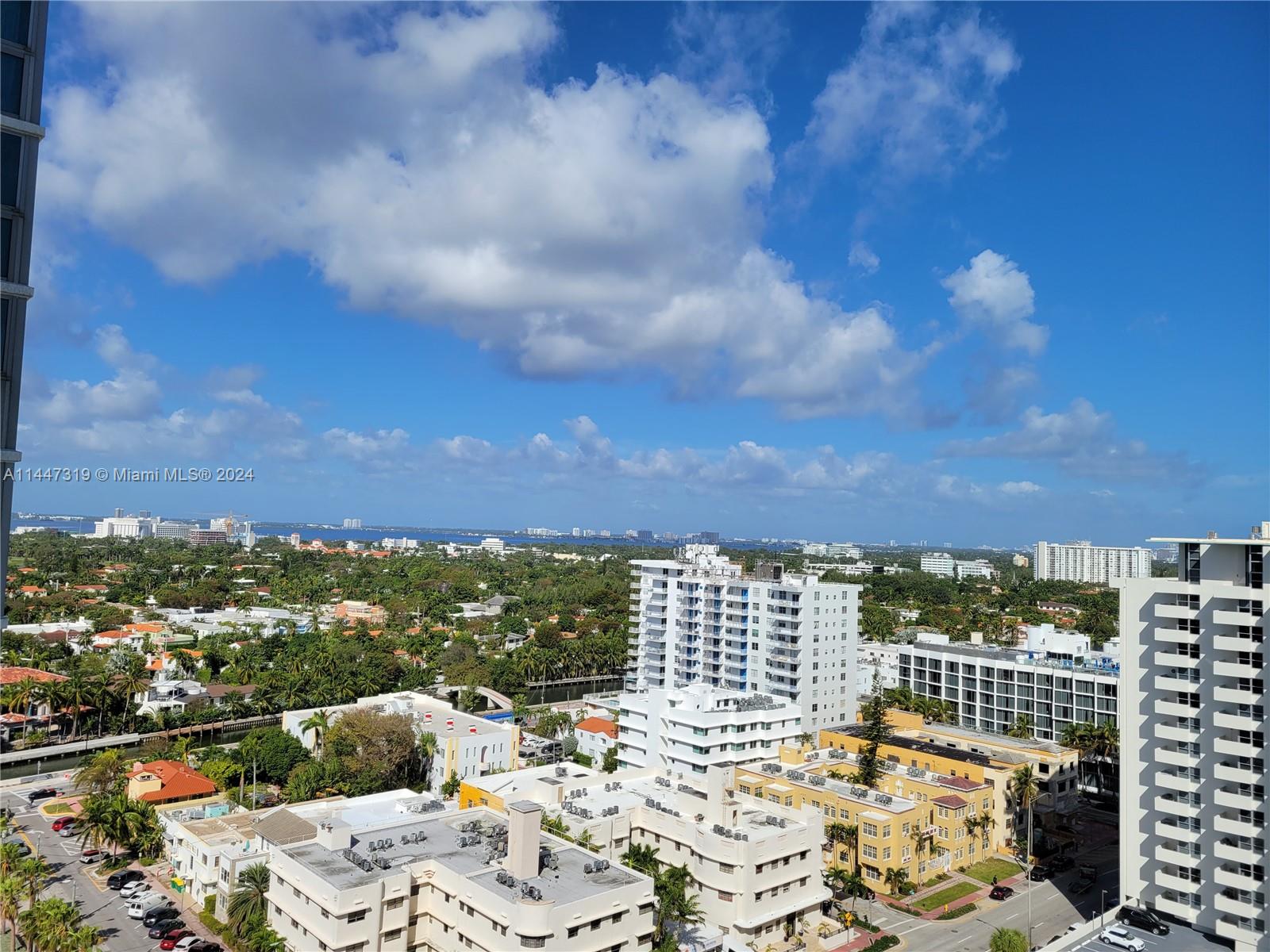 2655 Collins Ave, Miami Beach, FL, 33140 United States, 1 Bedroom Bedrooms, ,1 BathroomBathrooms,Residential,For Sale,Collins Ave,A11447319