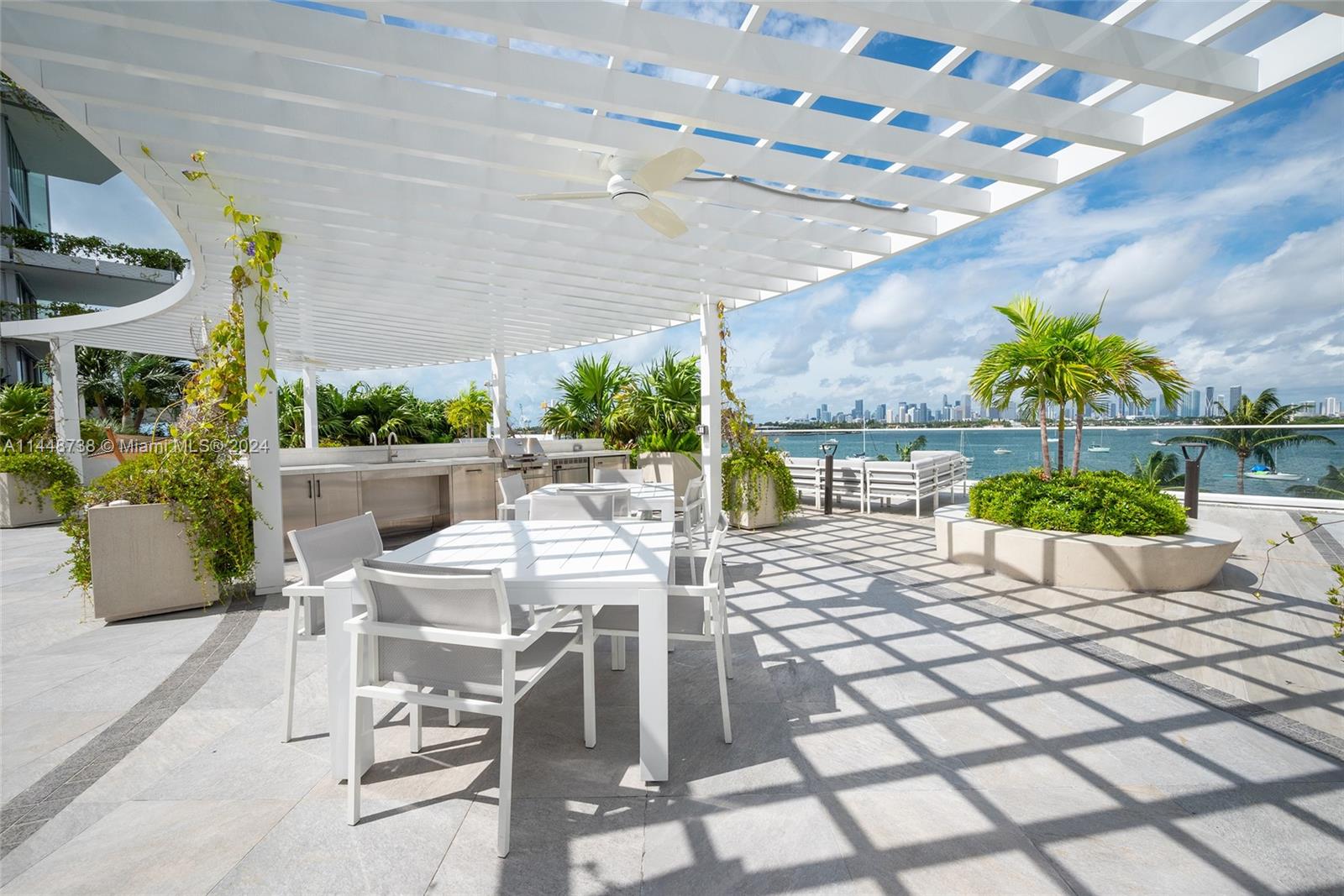 1330 West Ave #811, Miami Beach, Florida image 36