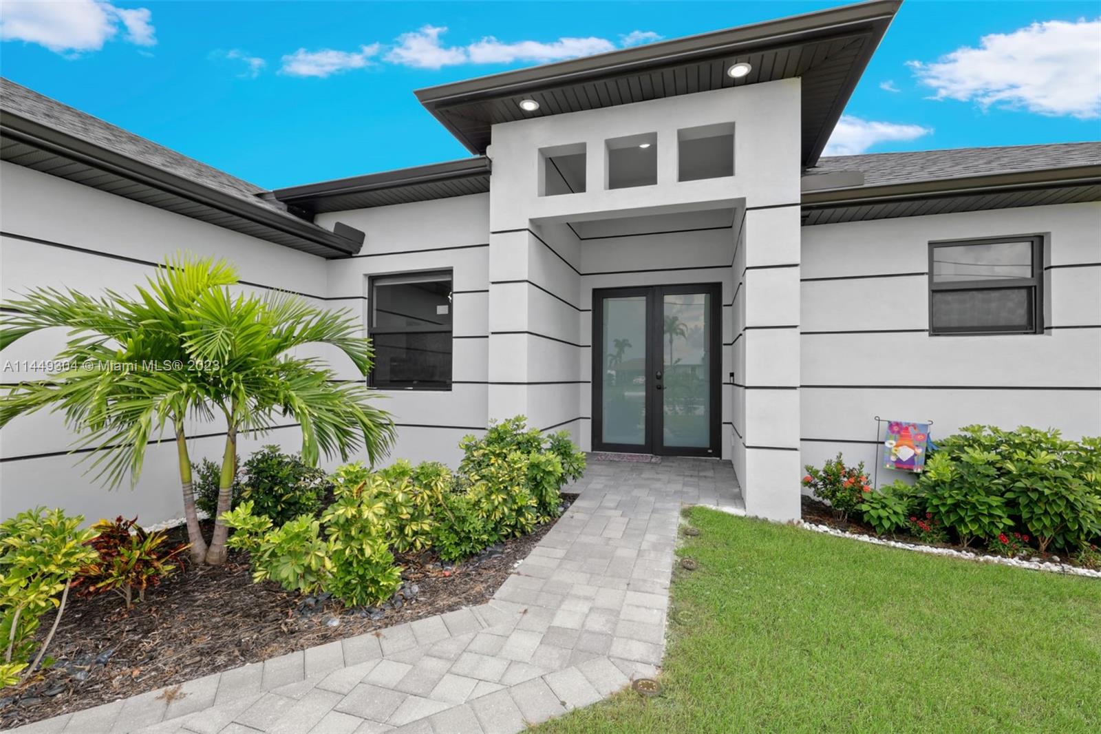 2224 Embers Pkwy West #2224, Cape Coral FL 33993