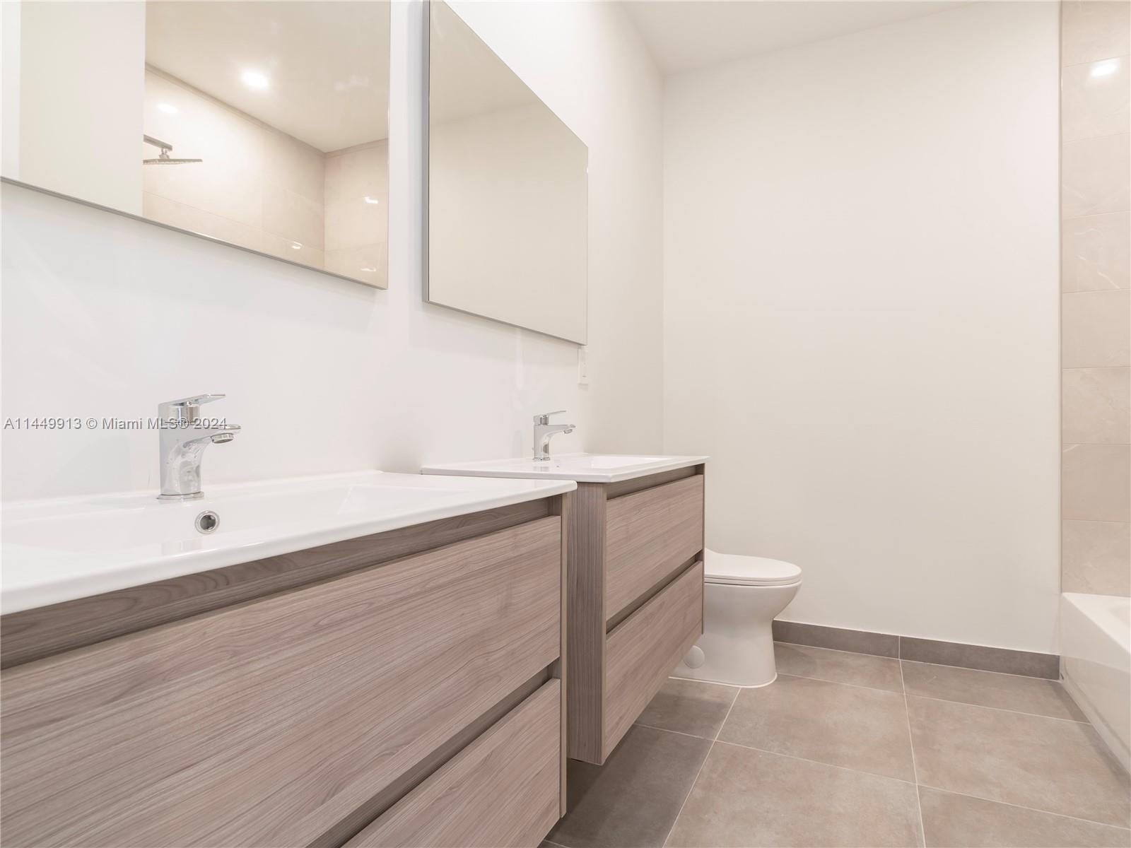 1118 10th Ave, Fort Lauderdale, FL, 33304 United States, 3 Bedrooms Bedrooms, ,2 BathroomsBathrooms,Residential,For Sale,10th Ave,A11449913