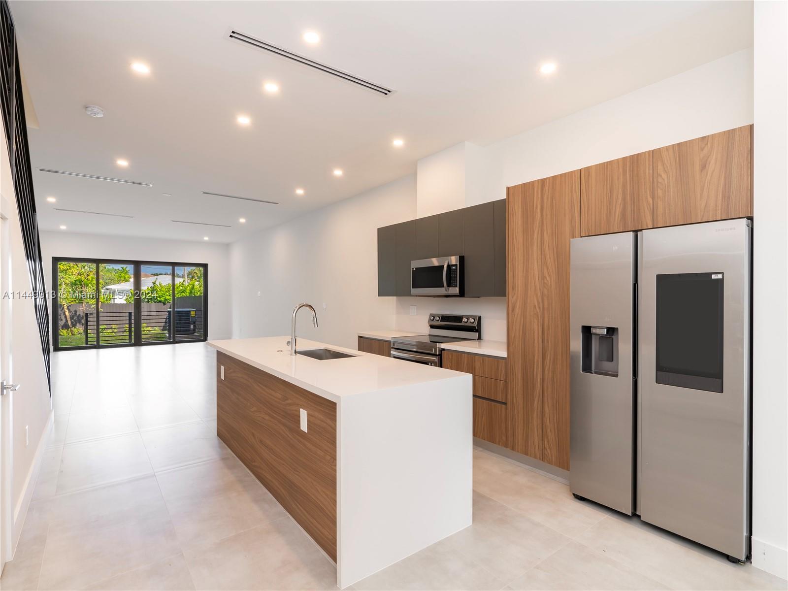 1118 10th Ave, Fort Lauderdale, FL, 33304 United States, 3 Bedrooms Bedrooms, ,2 BathroomsBathrooms,Residential,For Sale,10th Ave,A11449913