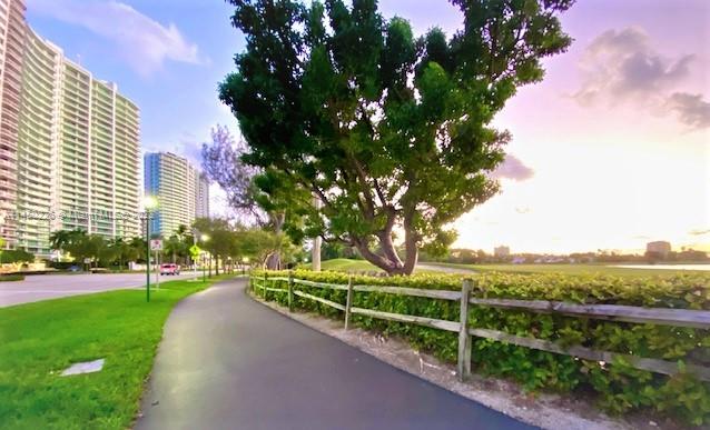 Don Soffer 3 miles exercise trail