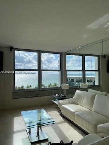 2899 Collins Ave 903, Miami Beach, Florida 33140, 1 Bedroom Bedrooms, ,1 BathroomBathrooms,Residentiallease,For Rent,2899 Collins Ave 903,A11450468