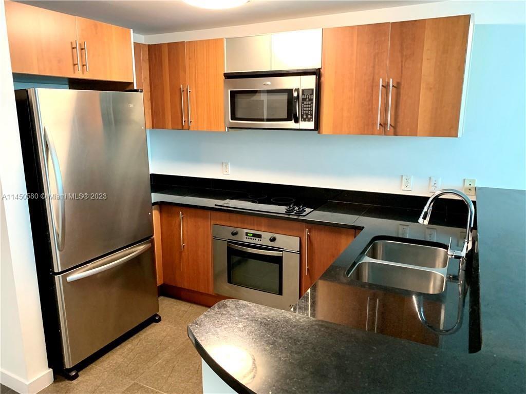 300 Biscayne Blvd, Miami, FL, 33131 United States, 1 Bedroom Bedrooms, ,1 BathroomBathrooms,Residential,For Sale,Biscayne Blvd,A11450580