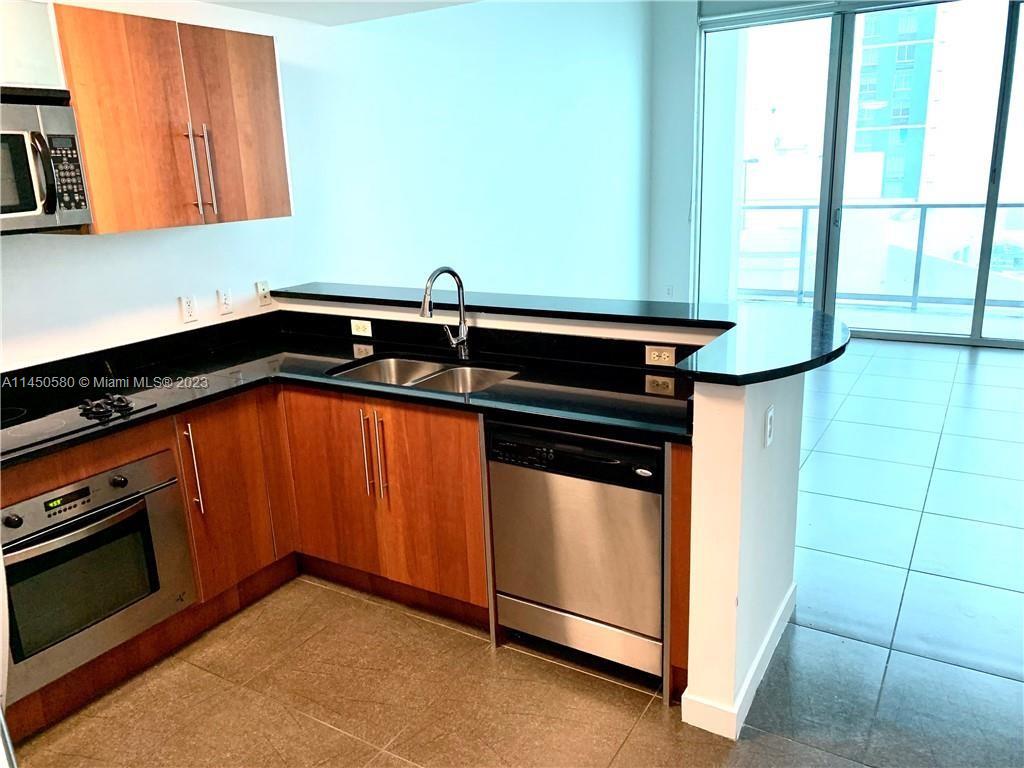 300 S Biscayne Blvd Loft 1024, Miami, Florida 33131, 1 Bedroom Bedrooms, ,1 BathroomBathrooms,Residential,For Sale,300 S Biscayne Blvd Loft 1024,A11450580
