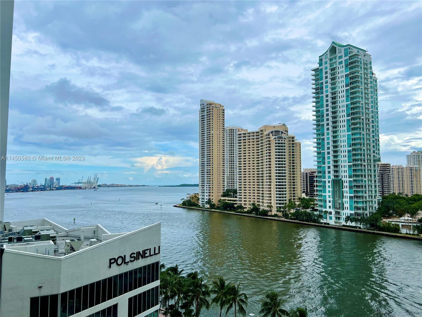 300 S Biscayne Blvd Loft 1024, Miami, Florida 33131, 1 Bedroom Bedrooms, ,1 BathroomBathrooms,Residential,For Sale,300 S Biscayne Blvd Loft 1024,A11450580