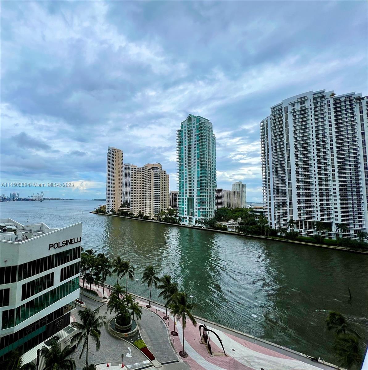 300 S Biscayne Blvd Loft 1024, Miami, Florida 33131, 1 Bedroom Bedrooms, ,1 BathroomBathrooms,Residential,For Sale,300 S Biscayne Blvd Loft 1024,A11450580