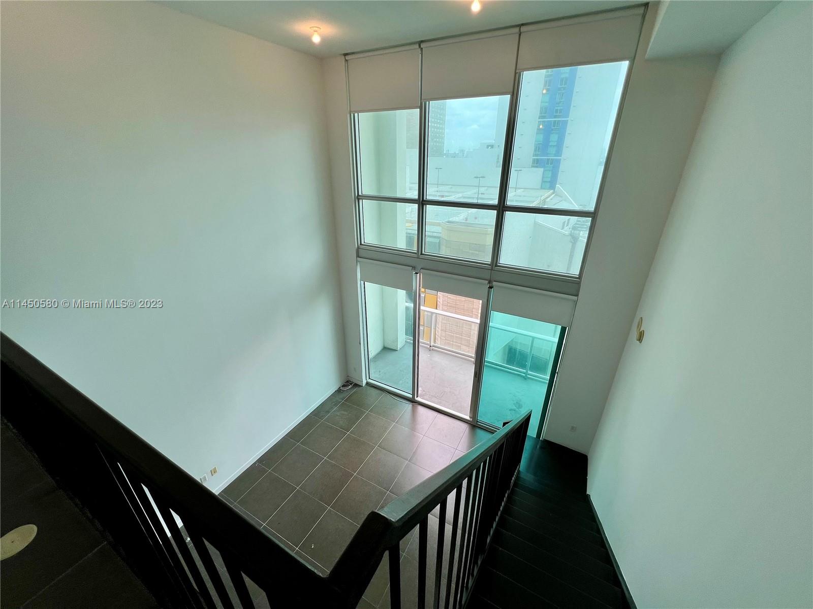 300 S Biscayne Blvd Loft 1024, Miami, Florida 33131, 1 Bedroom Bedrooms, ,1 BathroomBathrooms,Residential,For Sale,300 S Biscayne Blvd Loft 1024,A11450580