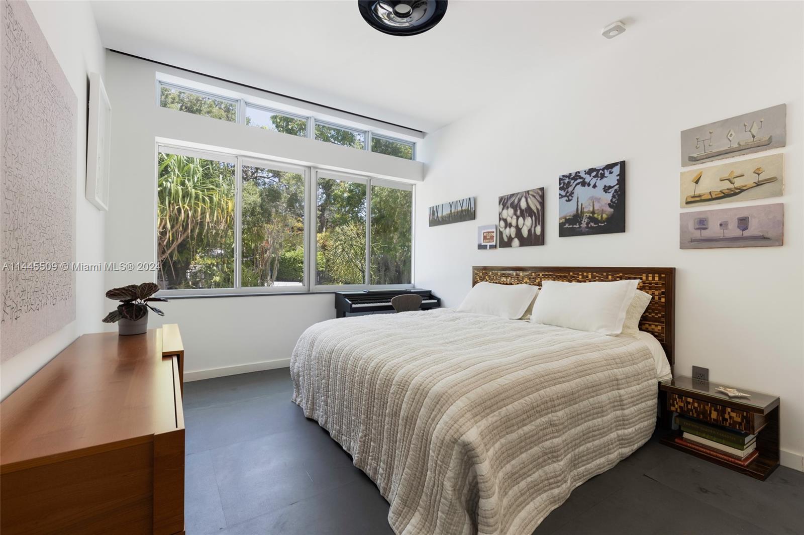 2132 Tigertail Ave, Miami, FL, 33133 United States, 5 Bedrooms Bedrooms, ,5 BathroomsBathrooms,Residential,For Sale,Tigertail Ave,A11445509