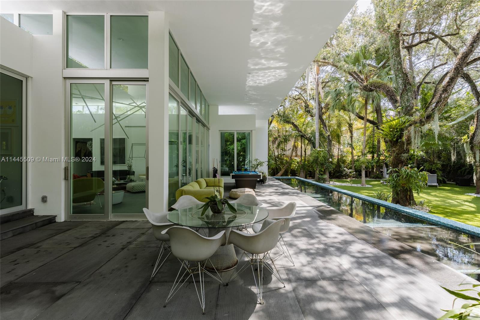 2132 Tigertail Ave, Miami, FL, 33133 United States, 5 Bedrooms Bedrooms, ,5 BathroomsBathrooms,Residential,For Sale,Tigertail Ave,A11445509