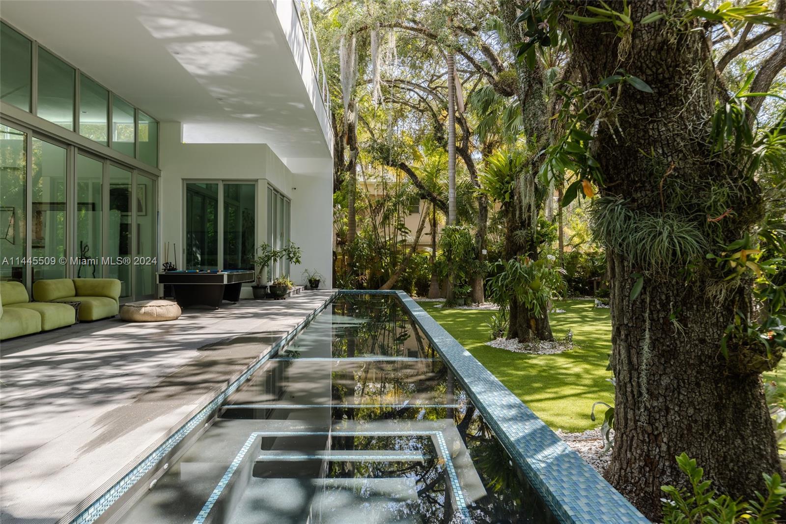 2132 Tigertail Ave, Miami, FL, 33133 United States, 5 Bedrooms Bedrooms, ,5 BathroomsBathrooms,Residential,For Sale,Tigertail Ave,A11445509