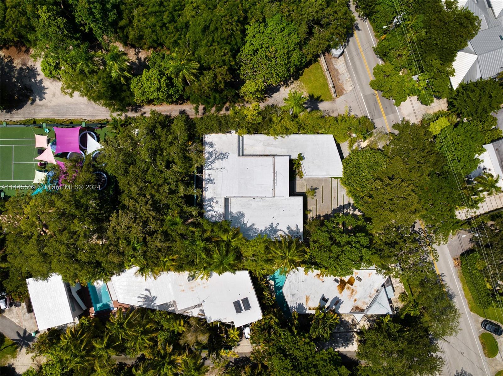 2132 Tigertail Ave, Miami, FL, 33133 United States, 5 Bedrooms Bedrooms, ,5 BathroomsBathrooms,Residential,For Sale,Tigertail Ave,A11445509