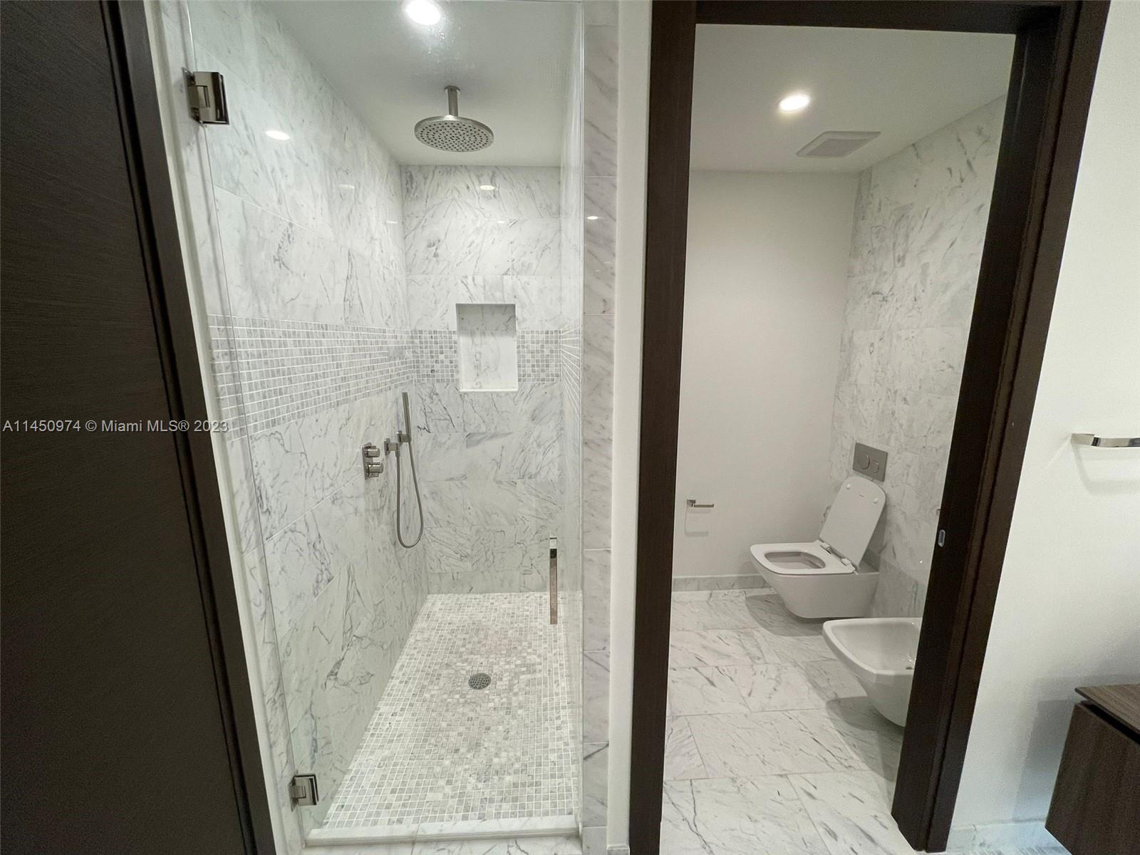 1000 Brickell Plaza PH5908, Miami, Florida 33131, 3 Bedrooms Bedrooms, ,3 BathroomsBathrooms,Residentiallease,For Rent,1000 Brickell Plaza PH5908,A11450974