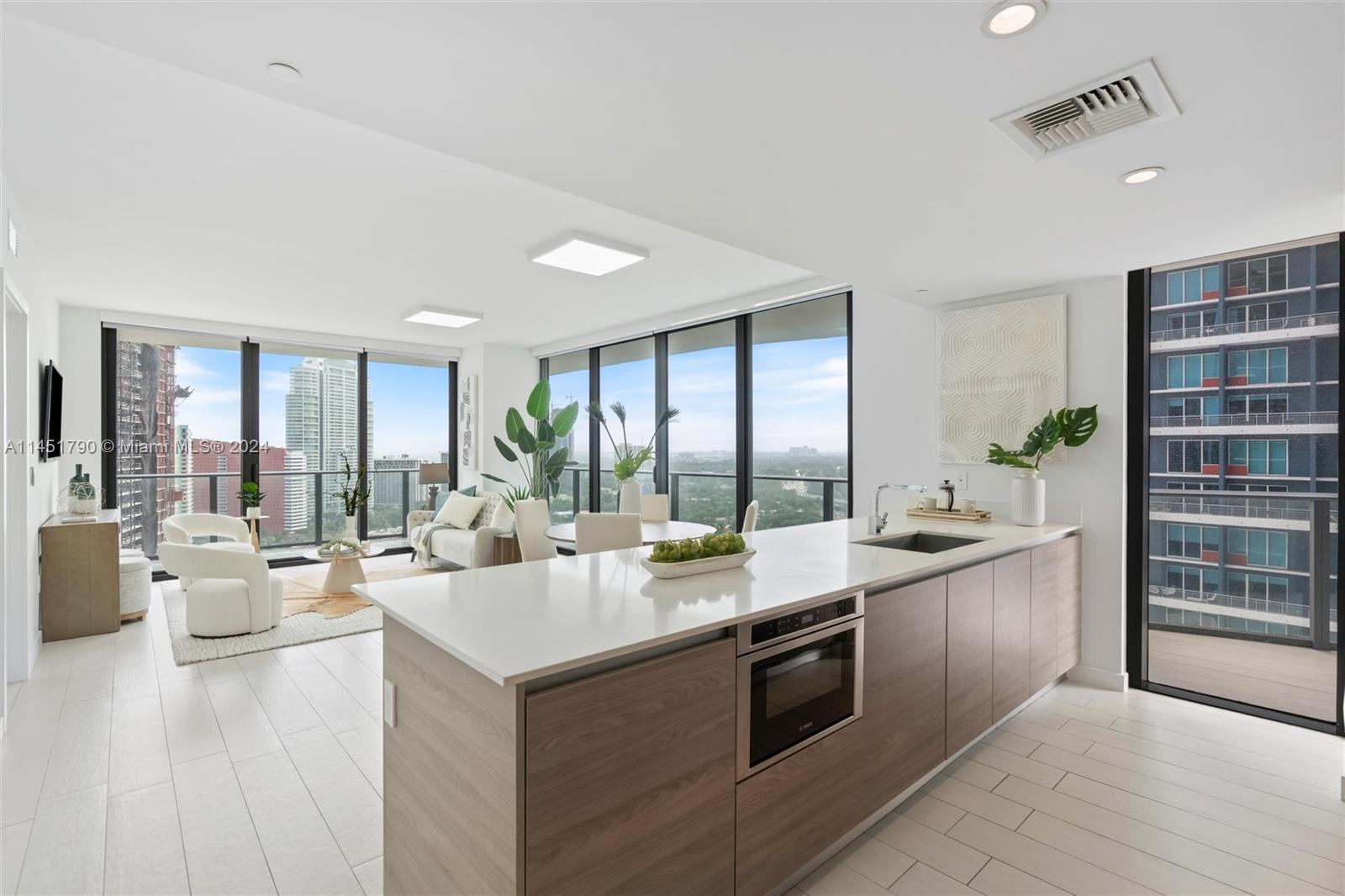 1300 S Miami Ave 2206, Miami, Florida 33130, 3 Bedrooms Bedrooms, ,2 BathroomsBathrooms,Residential,For Sale,1300 S Miami Ave 2206,A11451790