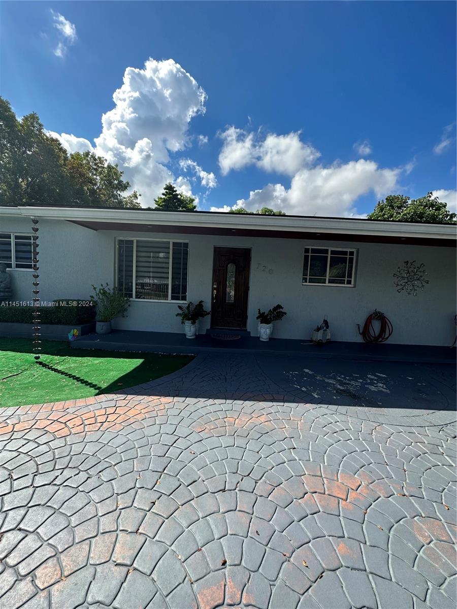 720 71st Pl, Hialeah, FL, 33014 United States, 4 Bedrooms Bedrooms, ,3 BathroomsBathrooms,Residential,For Sale,71st Pl,A11451613