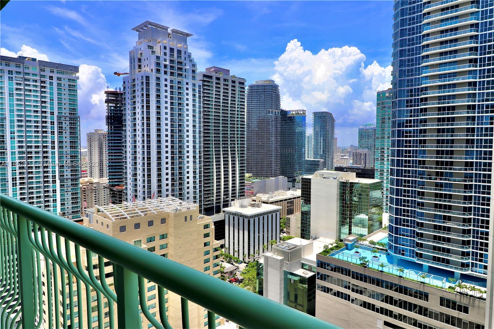 1200 Brickell Bay Dr, Miami, FL, 33131 United States, 1 Bedroom Bedrooms, ,1 BathroomBathrooms,Residential,For Sale,Brickell Bay Dr,A11452111