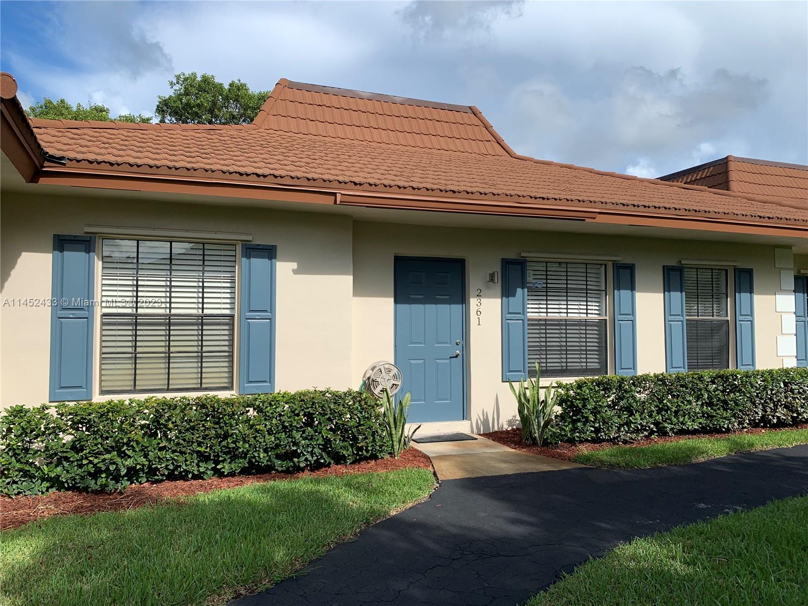 2361 70th Ave, Davie, FL, 33317 United States, 2 Bedrooms Bedrooms, ,2 BathroomsBathrooms,Residential,For Sale,70th Ave,A11452433