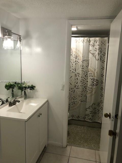 5050 7th St, Miami, FL, 33126 United States, 2 Bedrooms Bedrooms, ,2 BathroomsBathrooms,Residential,For Sale,7th St,A11452032