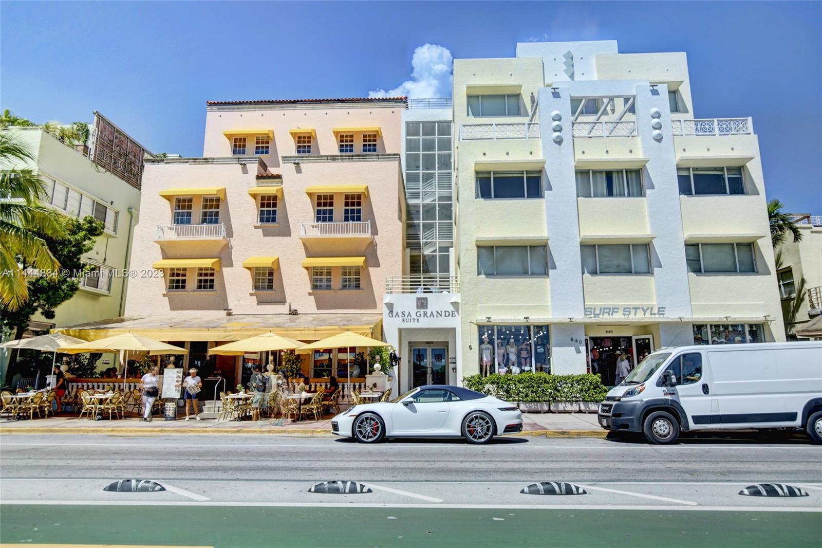 834 Ocean Dr, Miami Beach, FL, 33139 United States, 1 Bedroom Bedrooms, ,1 BathroomBathrooms,Residential,For Sale,Ocean Dr,A11444884